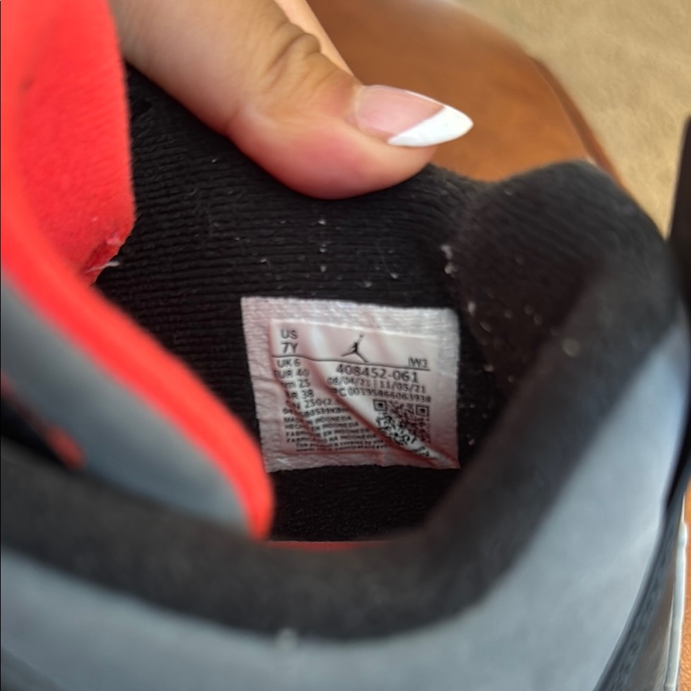 Jordan 4 Infrared - Picture 8 of 10